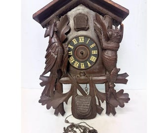 Antique Wood Germany Cuckoo MFG Wall Clock Schatz 8 Day Carved Rabbit & Pheasant