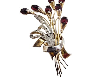 Antique Spectacular 30/40s Spray Fur Clip (A8896)