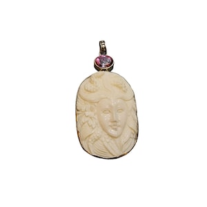 Vintage Carved Stone Face & 925 Sterling Pendant (A2805)