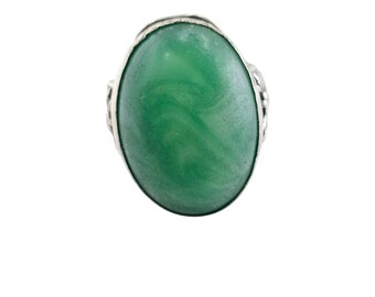 Vintage Decorative Silvertone Glass or Tourmaline Fancy Shank Ring 6.5 (A7077)