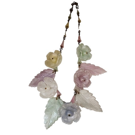 Vintage Early Molded Acrylic Flower & Leaf Neckla… - image 1