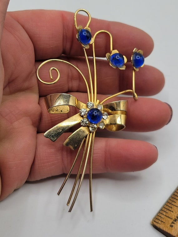 1940's Wired Flower Brooch - image 2