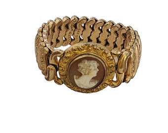 American Queen by Shell Pittman & Keeler Cameo Sweetheart Expansion Bracelet (A4790)