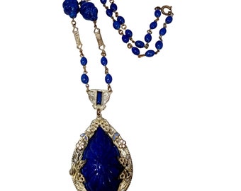 Spectacular Vintage Czech Molded Glass Pendant Necklace (A4525)