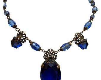 Vintage Czech Signed Spectacular Faceted Glass Pendant Necklace (A2303)