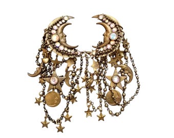 Vintage Jack Smile Signed Moon & Star Chain Clip Earrings (A9489)