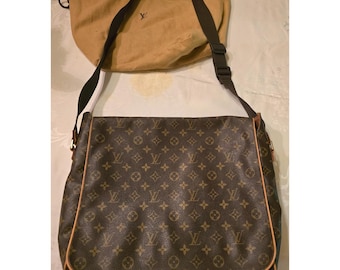 Louis Vuitton Abbesses Messenger Monogram Shoulder/Crossbody Bag (A9292)