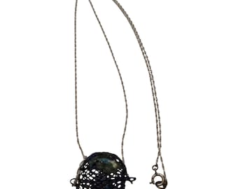 Vintage Dainty Silvertone Mesh Ball Necklace with Enamel Sections (A9055)