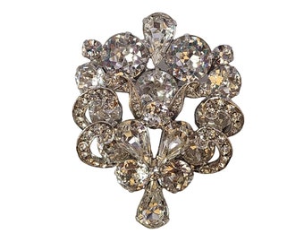 Vintage Weiss Signed Dimensional Sparkling Rhinestone Brooch (A4475)