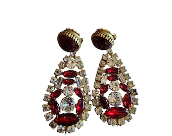 Vintage Rare Signed Hattie Carnegie Runway Jeweled Earring (A741)