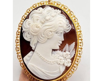 Victorian Italian 750 (18kt) Gold Sardonyx Cameo Brooch Pendant (A2643)