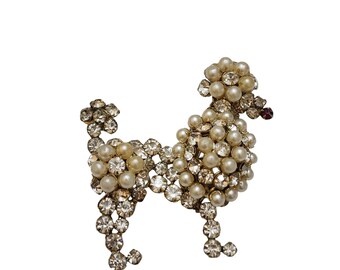 Unsigned Schreiner Rare Unsigned Pearl and Rhinestone Poodle Brooch (A5763)