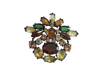 Vintage Signed Schiaparelli Rhinestone Brooch With Japanese Back (A2958)