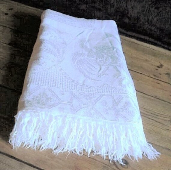 Lin Vintage, Couvre-Lit/Nappe en Damassé Français, Détaillées Fleurs, Oiseaux et Une Dame Brodé Tiss