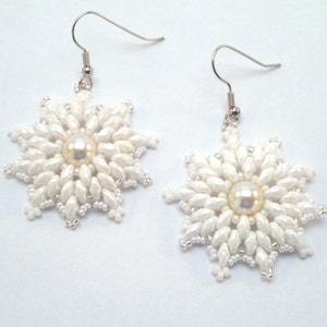 Beading4perfectionists: &quot;Snow flakes / Snow star&quot; earrings  beading pattern tutorial PDF file