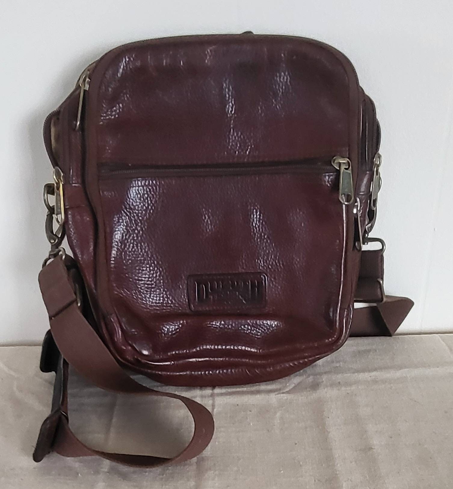 Duluth Trading Co Brown Leather Crossbody Bag Small  Inox Wind