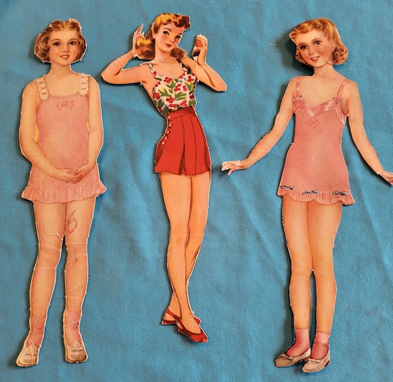 Vintage Circa 1930s Paper Dolls Ladies, Girls and Baby Large Lot of  Assorted Clothing Folding Tabs Good Condition Collectible Doll Art 
