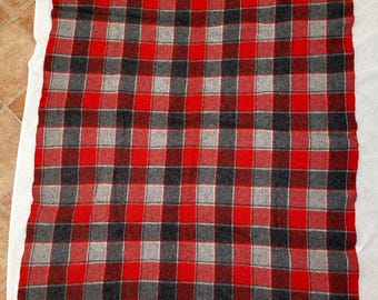 Pendleton Blanket Wool 60" x 42" Gray Red Fringed Edge Vintage 1970s