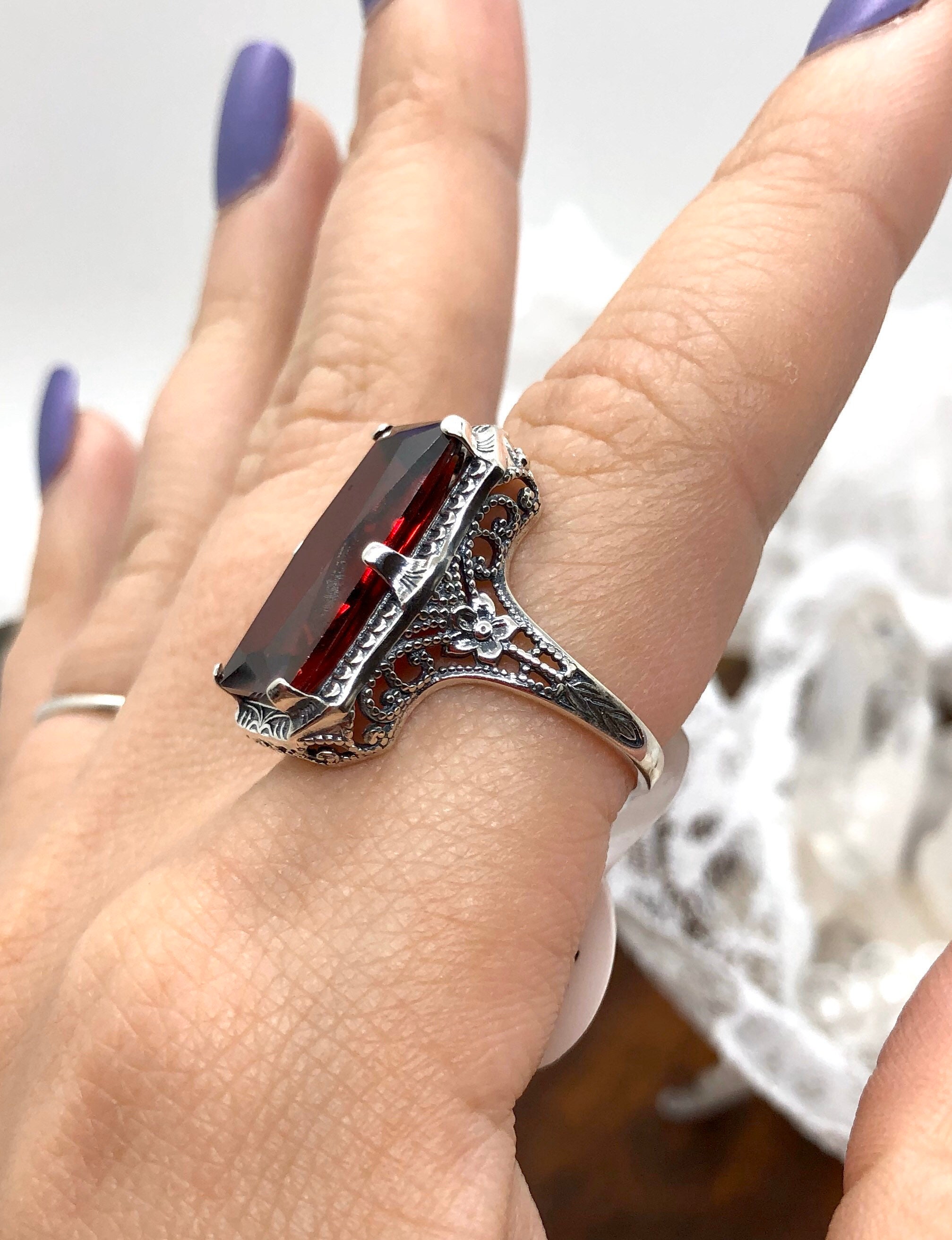 ★47bag ★ 925 Silver Natural Stone Vintage Ring Teagun 5003 Red Garnet CZ Ring 925 Sterling Silver/ 7ct Baguette Cut