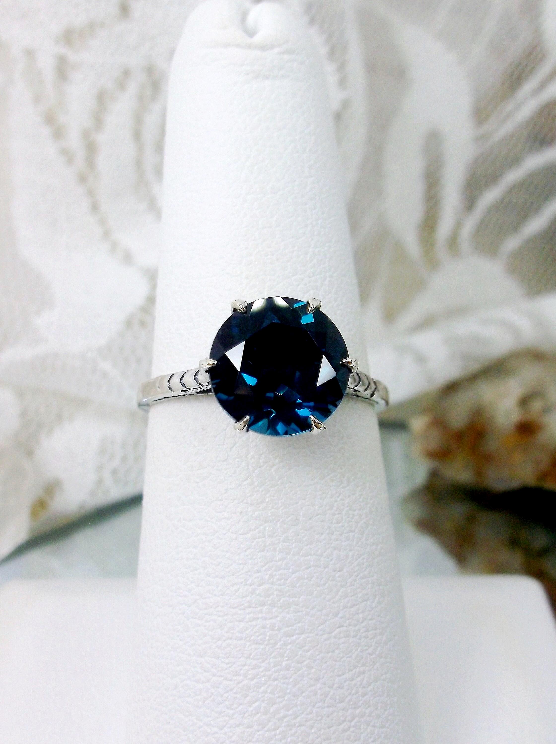 Natural London Blue Topaz Ring Size 7.5 / Sterling Silver