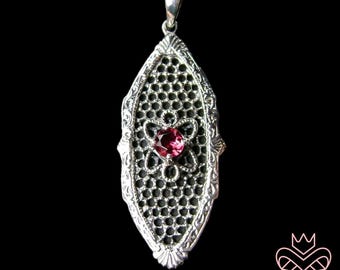 Viktorianskt filigranrubinhänge • Simulerad röd ädelsten • Sterlingsilver 925 • I lager | #P20