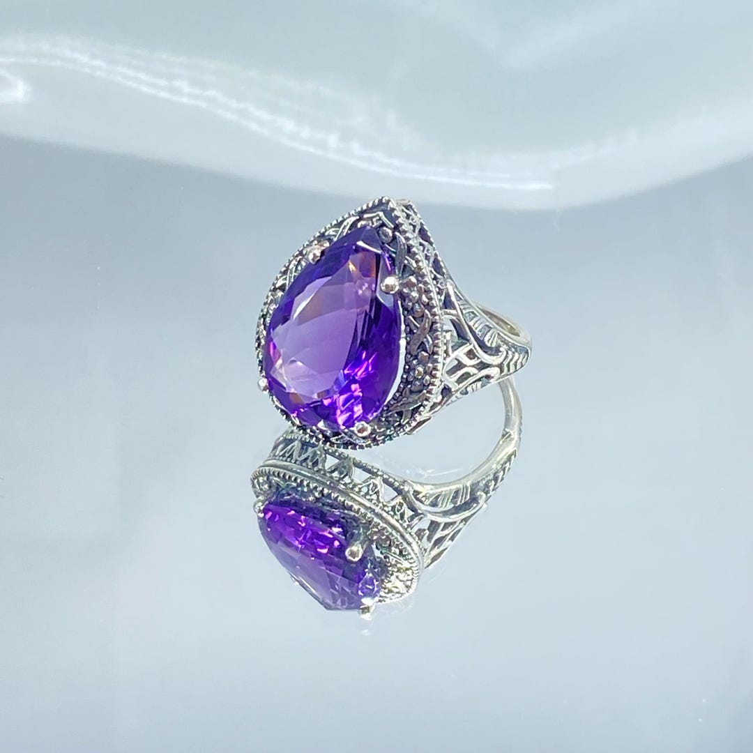 天然アメジストリング - サイズ7 / ティアドロップ 8.37カラット