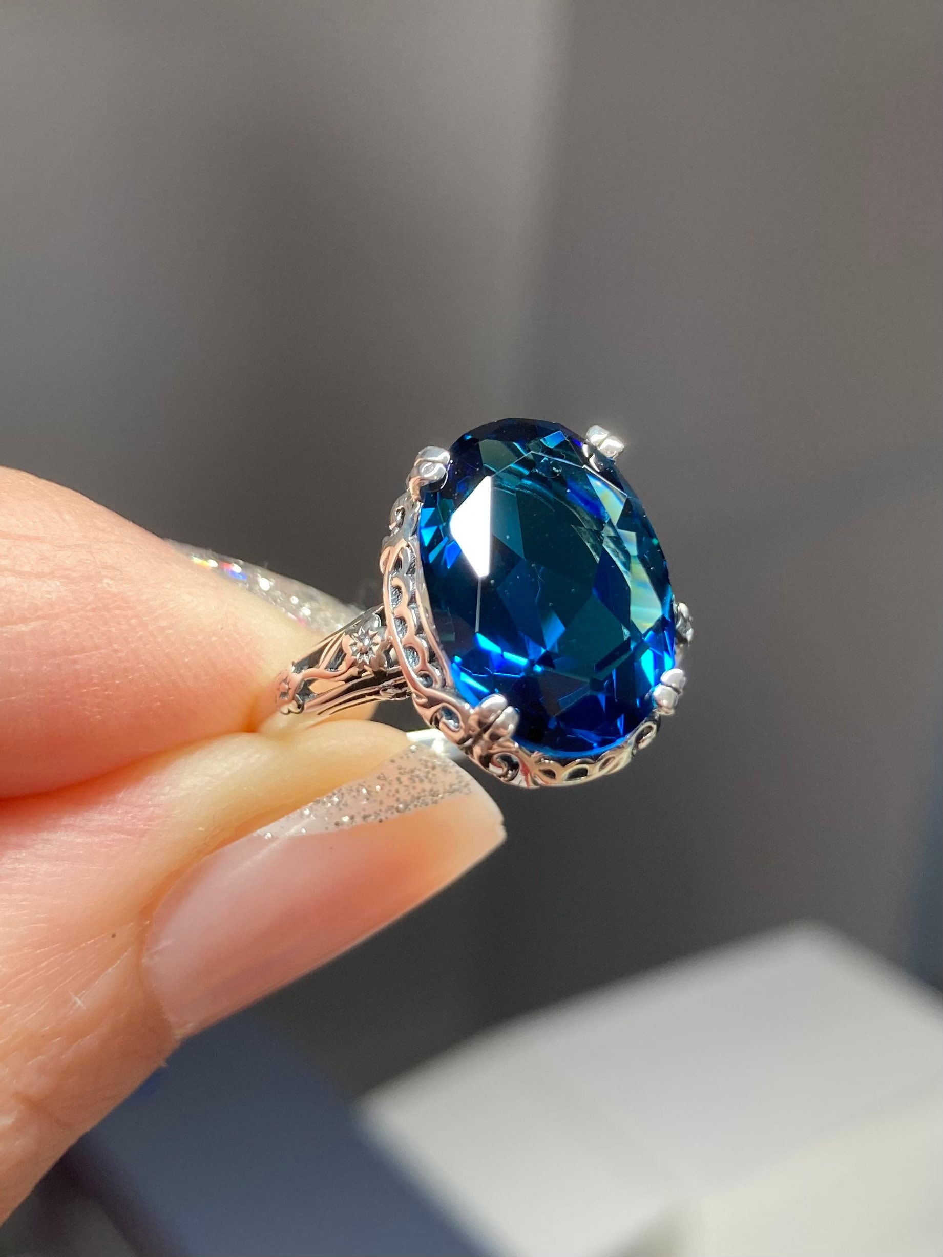 London Blue Ring Sterling Silver 7ct Oval Sim or Natural Topaz Gemstone…