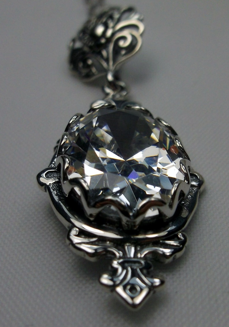 HENRY SHORT PENDANT NECKLACE in white CZ main image 0
