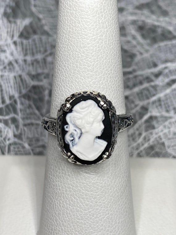Custom cameo ring discount