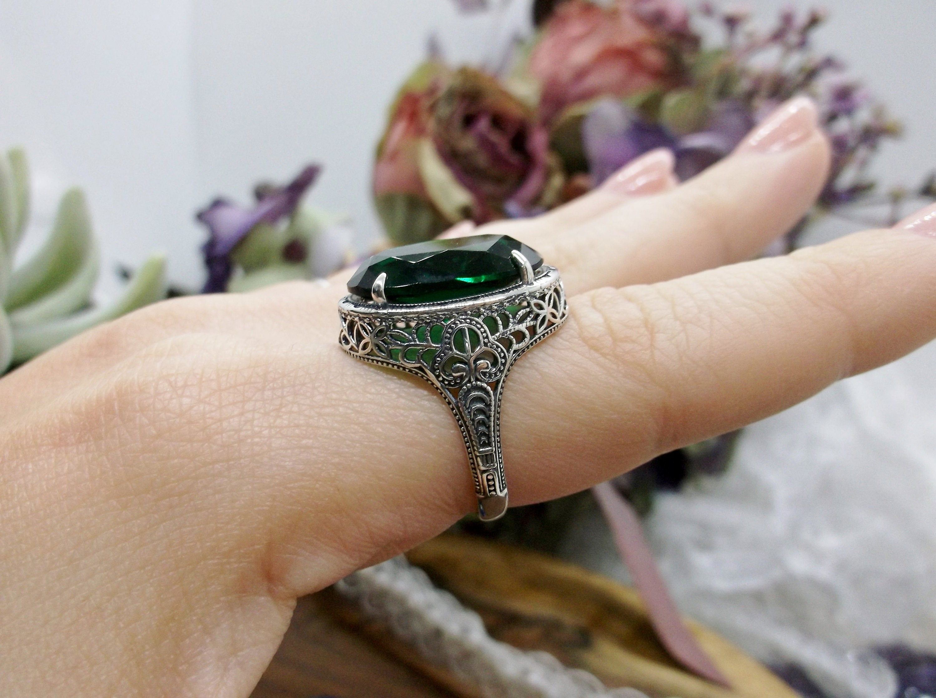 Emerald Ring/ 9ct Oval Simulated Green Emerald Art Deco Emerald Ring/ 9ct Oval Simulated Green Emerald Art Deco