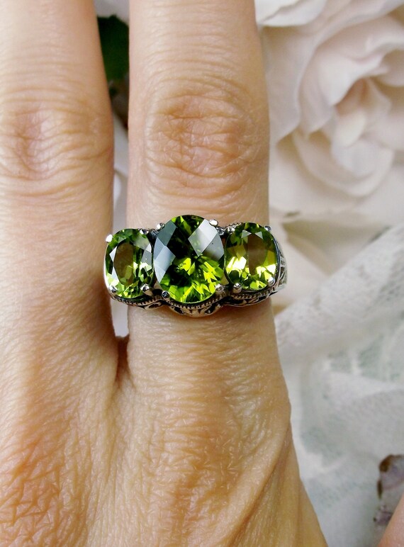 ★47bag ★ 925 Silver Natural Peridot Green Gemstone Ring Pa 925 Sterling Silver Green Peridot 3 Stone Engagement Ring