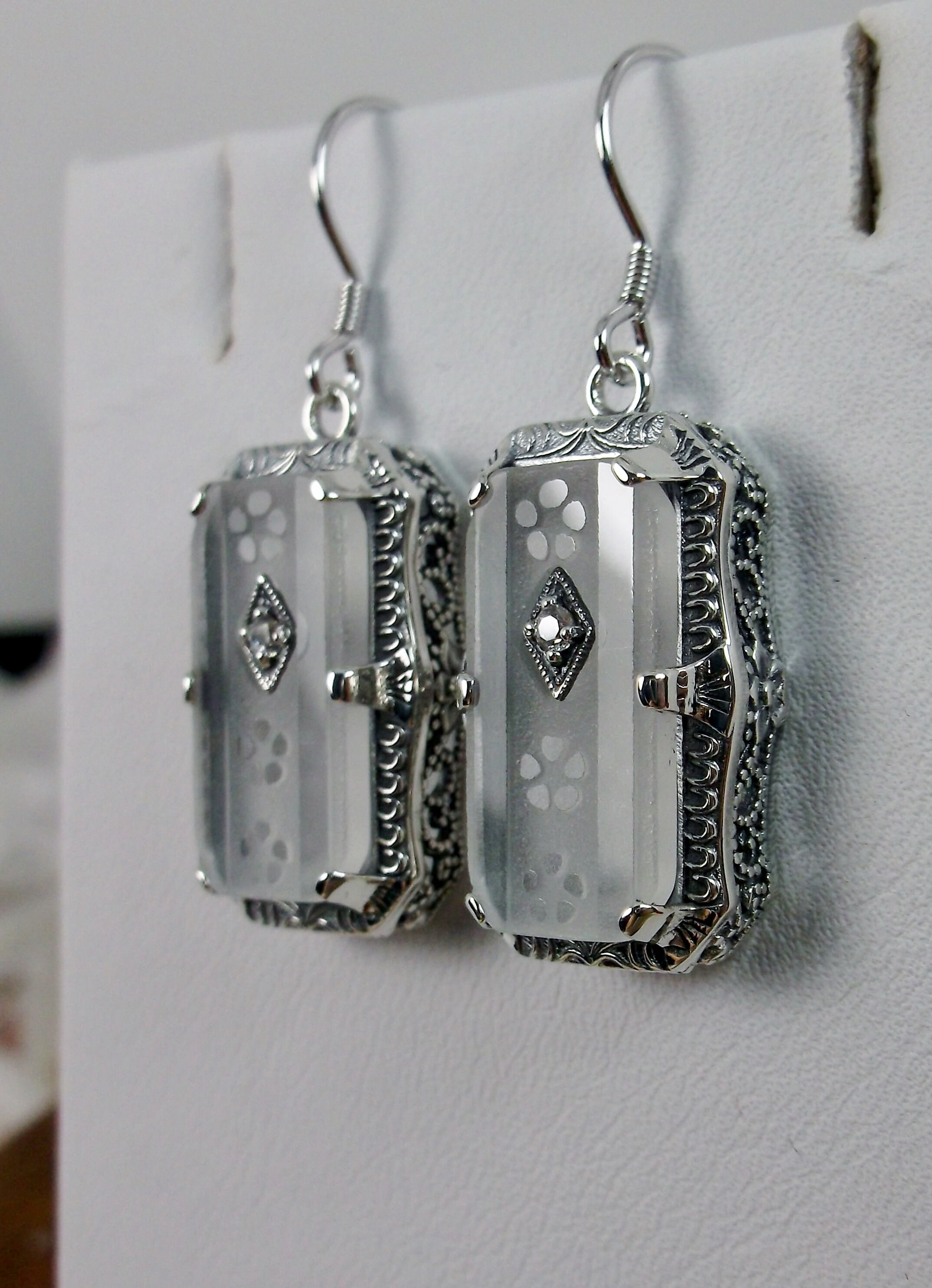 アクセサリー Mame Organic motif Glass Earrings clear Round