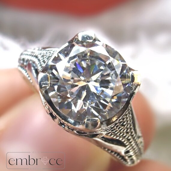 Custom cubic zirconia engagement rings store