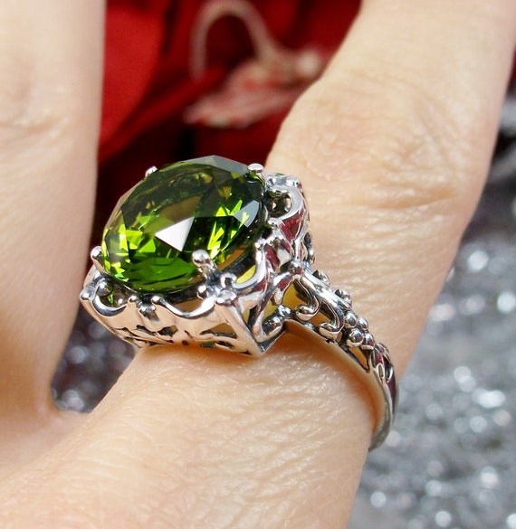 Cute Female Red Peridot Stone Ring Fashion Silver Color Wedding Jewelry  Crystal Promise Engagement Rings For