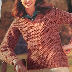Knitting Pattern Womens Ladies V Neck Jumper DK 32-40&quot; Vintage PDF