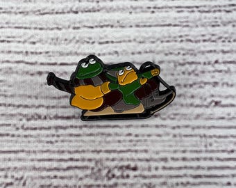Frog and Toad Pin