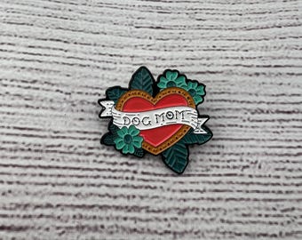 Dog Mom Pin