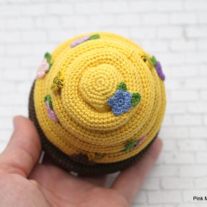 CROCHET PATTERN: Amigurumi Honey Bee in Crochet Beehive English Only image 3