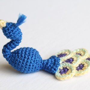 PATTERN: Tiny Crochet Peacock, Peacock Pattern, Small Bird Pattern, Peacock Tutorial, Amigurumi Pattern ENGLISH only image 2