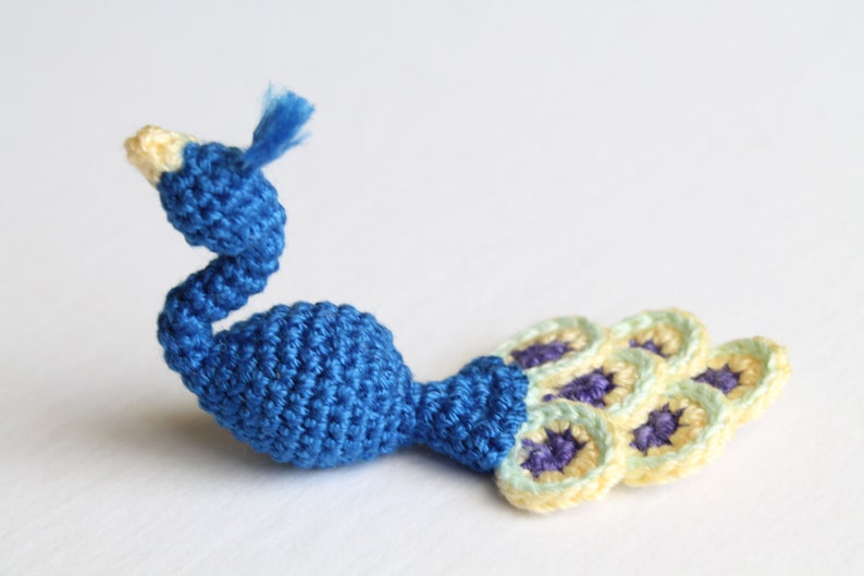 PATTERN: Tiny Crochet Peacock, Peacock Pattern, Small Bird Pattern, Peacock Tutorial, Amigurumi Pattern ENGLISH only image 2