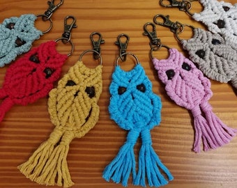 Macramé rope / keyring /bag charm/Owl keyring /Different colours / cotton cord decoration with free UK postage.