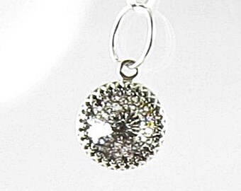 Pendant -  Swarovski Rivoli Crystal Set In Silver (P015)