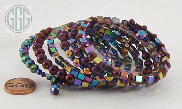 Memory Wire Bangle Bracelet - Metal & Crystal Cubes, Stars