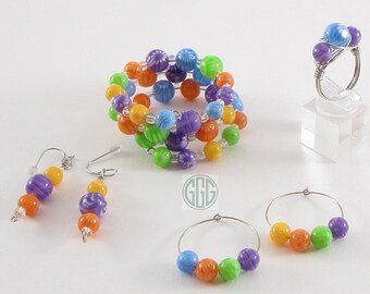 Memory Wire Bangle Bracelet - Circus Acrylic Beads (B058)