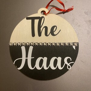 Customized 1/2 natural wood 1/2 black flat disc ornaments