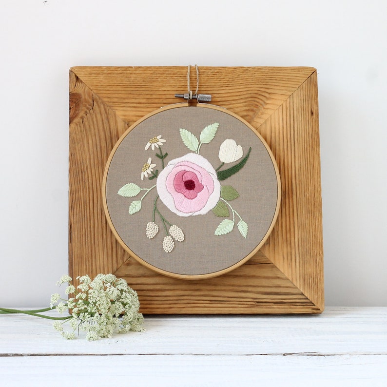 Hand embroidery pattern, Romantic floral bouquet with rose, Botanical DIY decoration, 6 inches hoop wall art decor, PDF tutorial with photos image 2