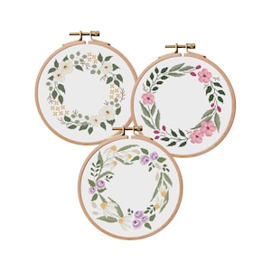Set van 3 kruissteekpatronen met bloemenrand, modern romantisch borduurwerk, trouw- of geboorteaankondiging, aanpasbare getelde PDF-grafiek