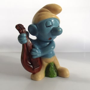 large vintage music smurf, smurfs, smurfette, peyo, les schtroumpfs, Dupuis, West Germany 1970s