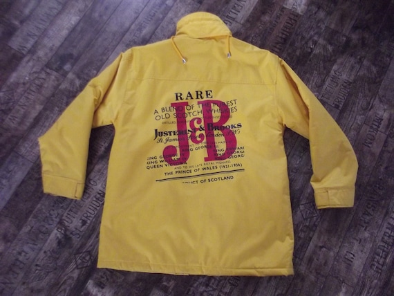 Yellow raincoat, yellow jacket, windbreaker, JB Whisky, JB whiskey, fishing jacket Bretagne, sailing jacket