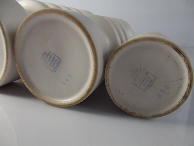 modernistic vase 1980s Flora Gouda Dutch design set ripple vases design Floris Meydam